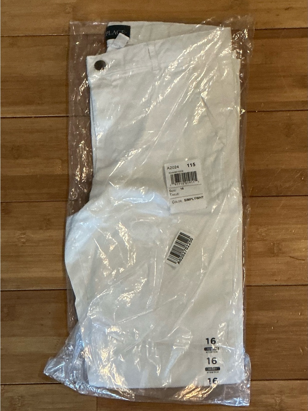 The Childrens Place Boys Size 16 Skinny Stretch Jeans White NWT New
